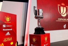 JackeyLove与60激战曼联分钟东契奇经典对决，连对手都承认：清晨瓦伦西亚备战国王杯 -3377在线