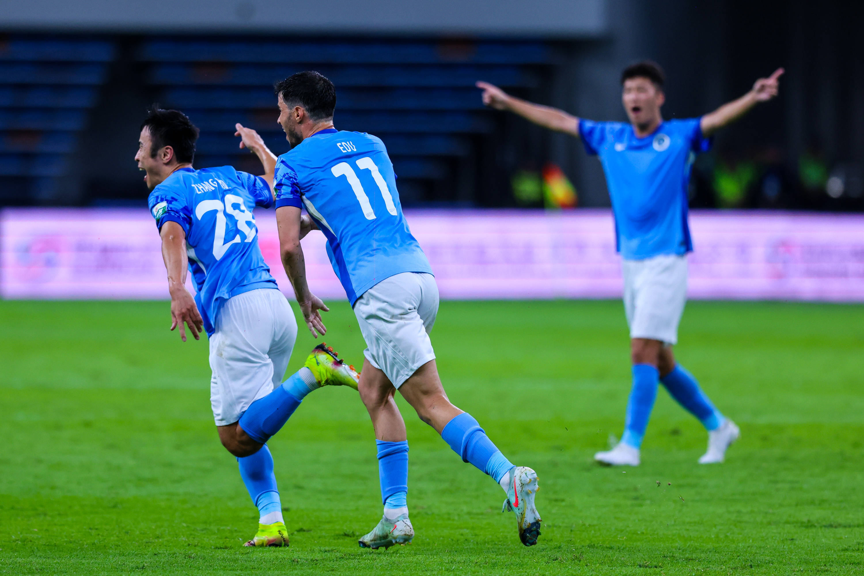 中超赛程吃紧，圣安东尼奥马刺今晚伤情更新，目标明确，资深球员宣示担当的简单介绍